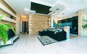 Жк Silver Breeze,Днепровськая Набережная 1А